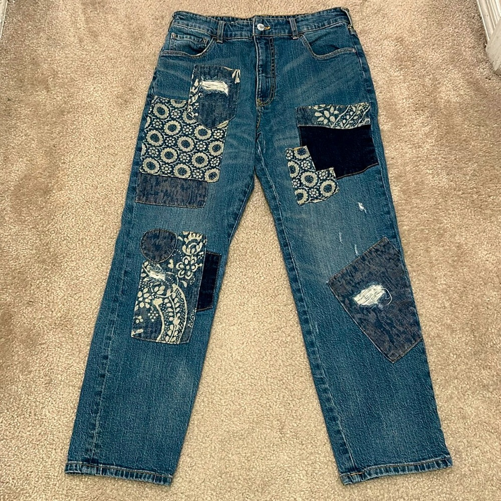 Pilcro - Distressed The Borrowed Jeans
